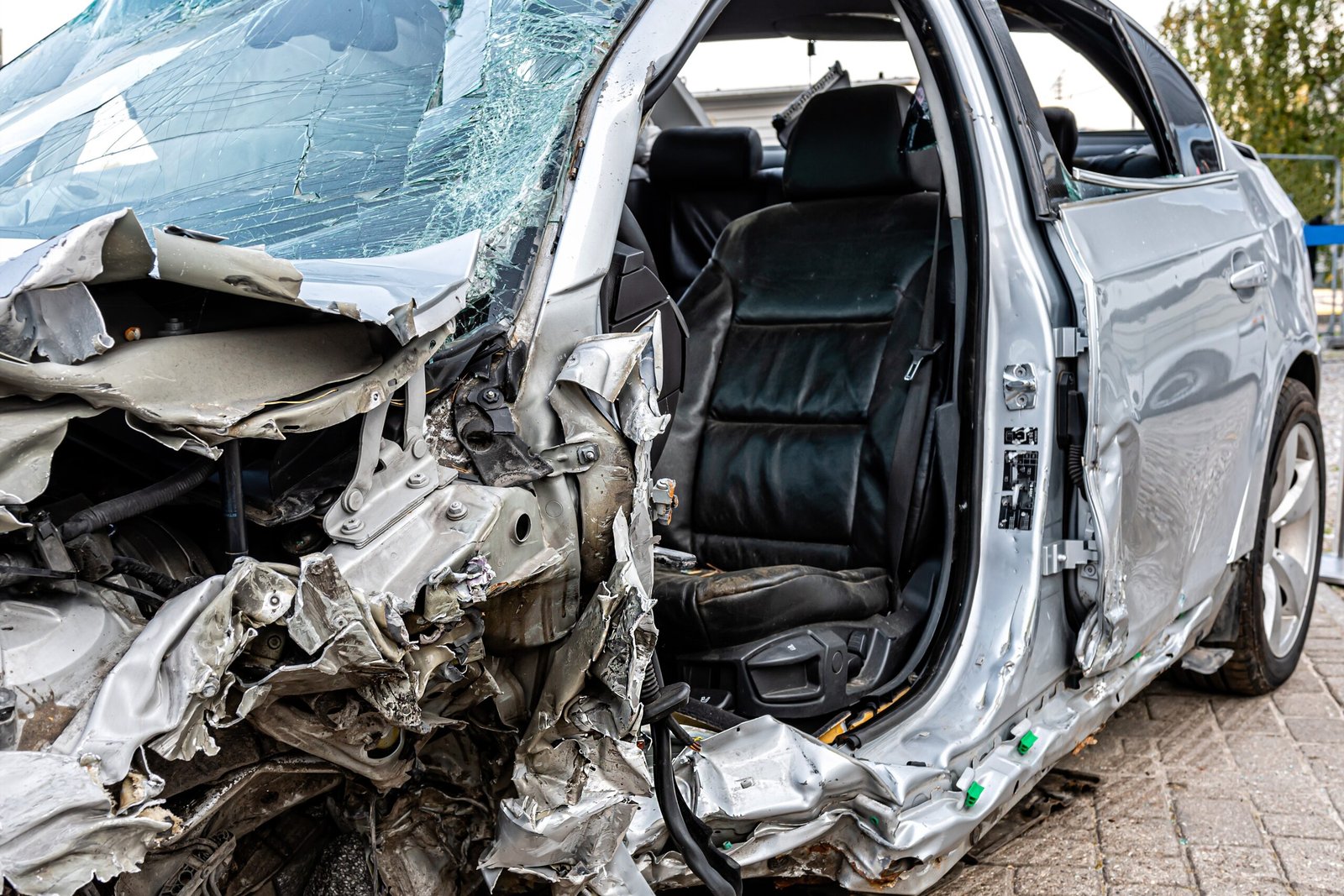 Voiture endommagée après accident soumise à expertise VEI ou VGE Voiture endommagée après accident soumise à expertise VEI ou VGE